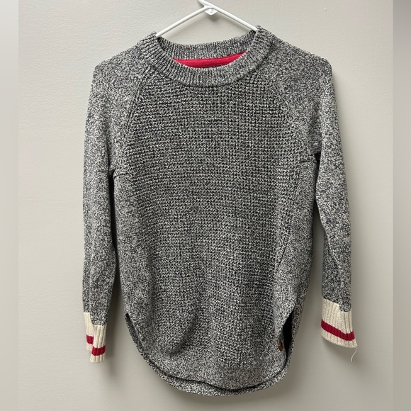 Roots Knit Grey Cabin Crew Neck Sweater - Picture 1 of 5